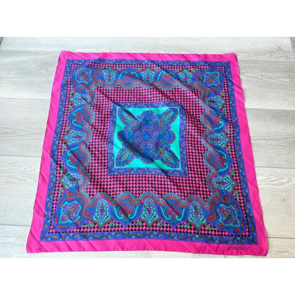 Access Houndstooth and Mandala Square Scarf Vintage Pink and Aqua 30" - Picture 2 of 6